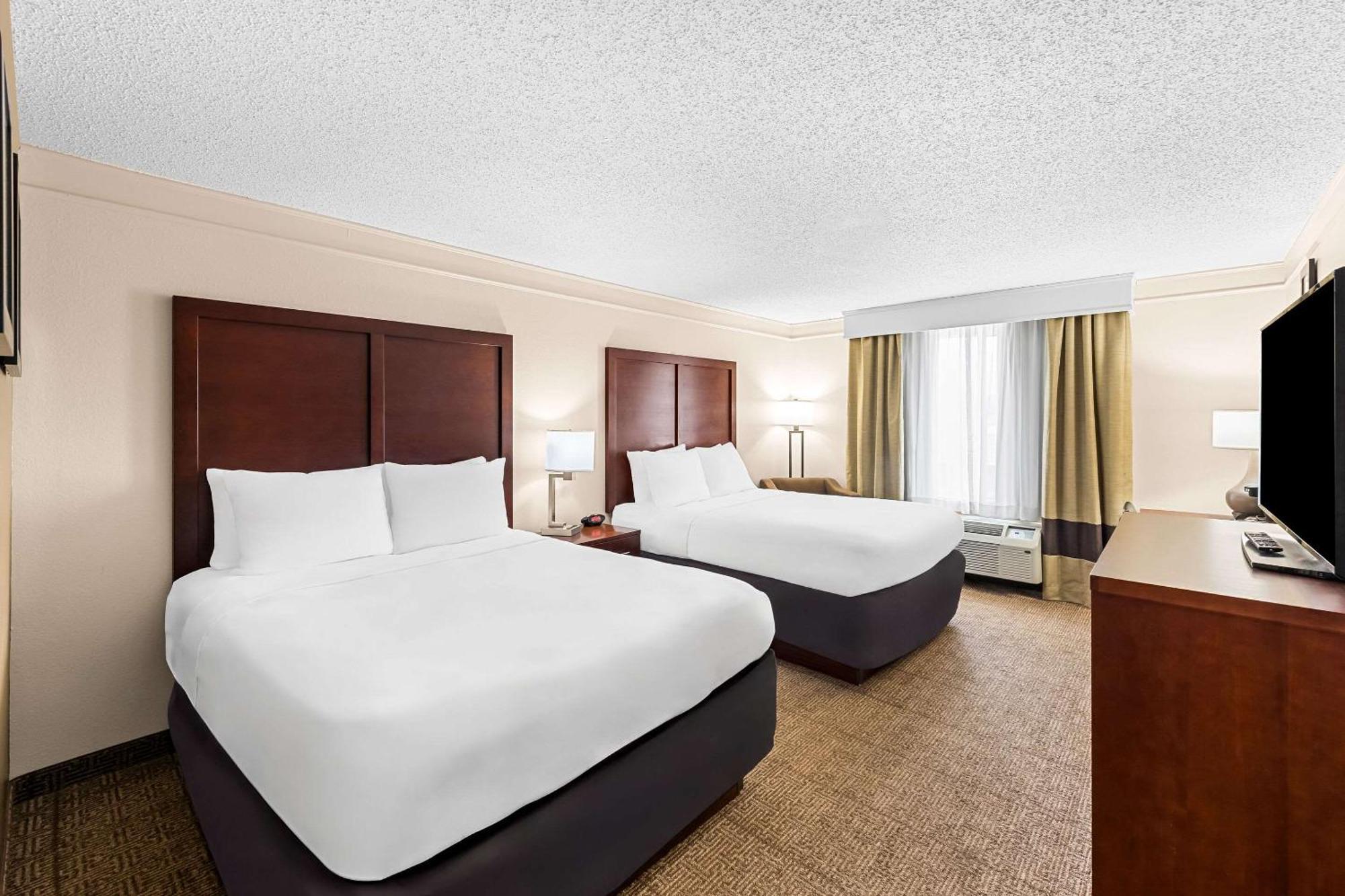 Comfort Inn & Suites Heath Exterior foto